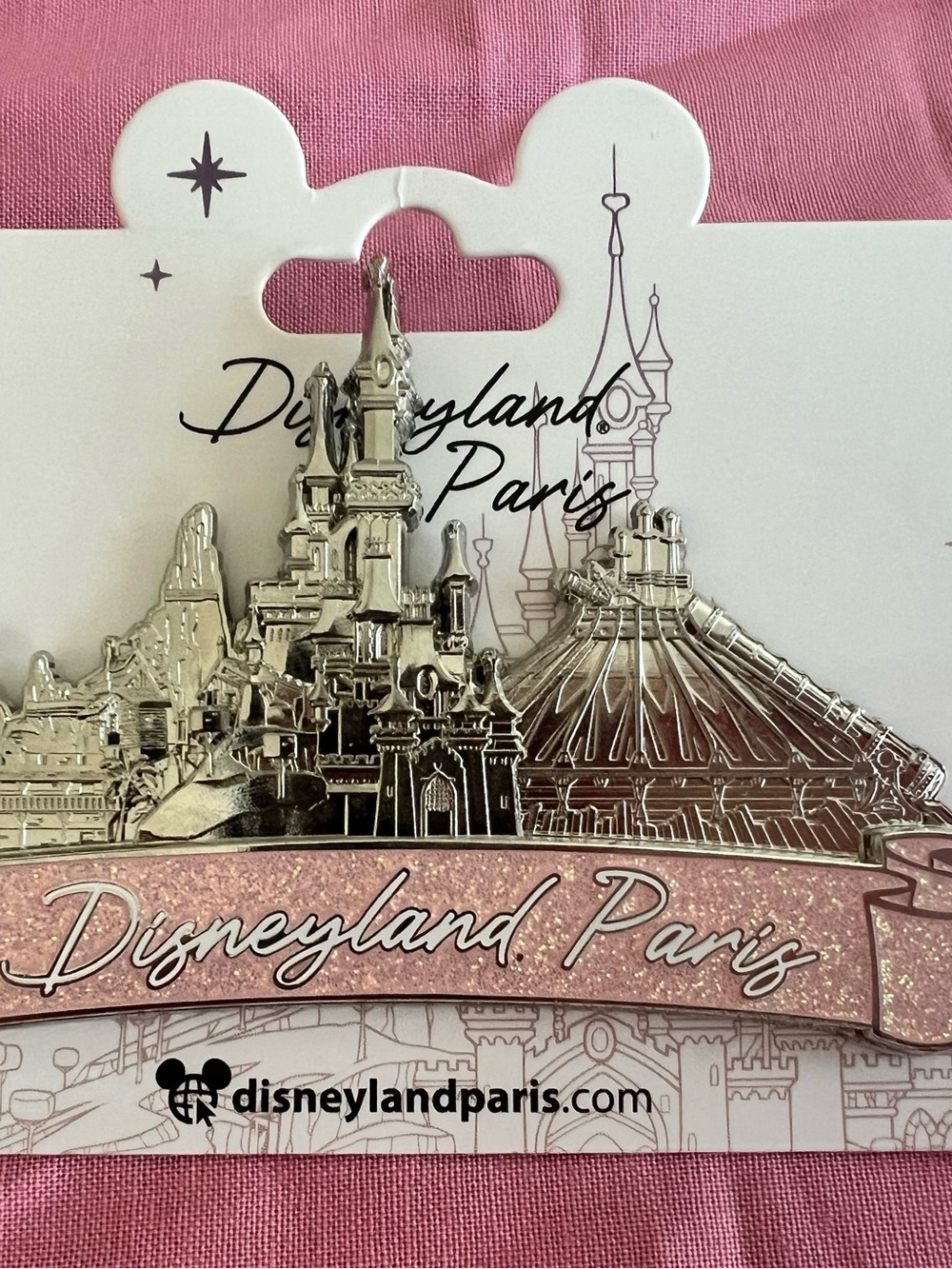 Disneyland Paris Castle & Skyline glitter banner pin